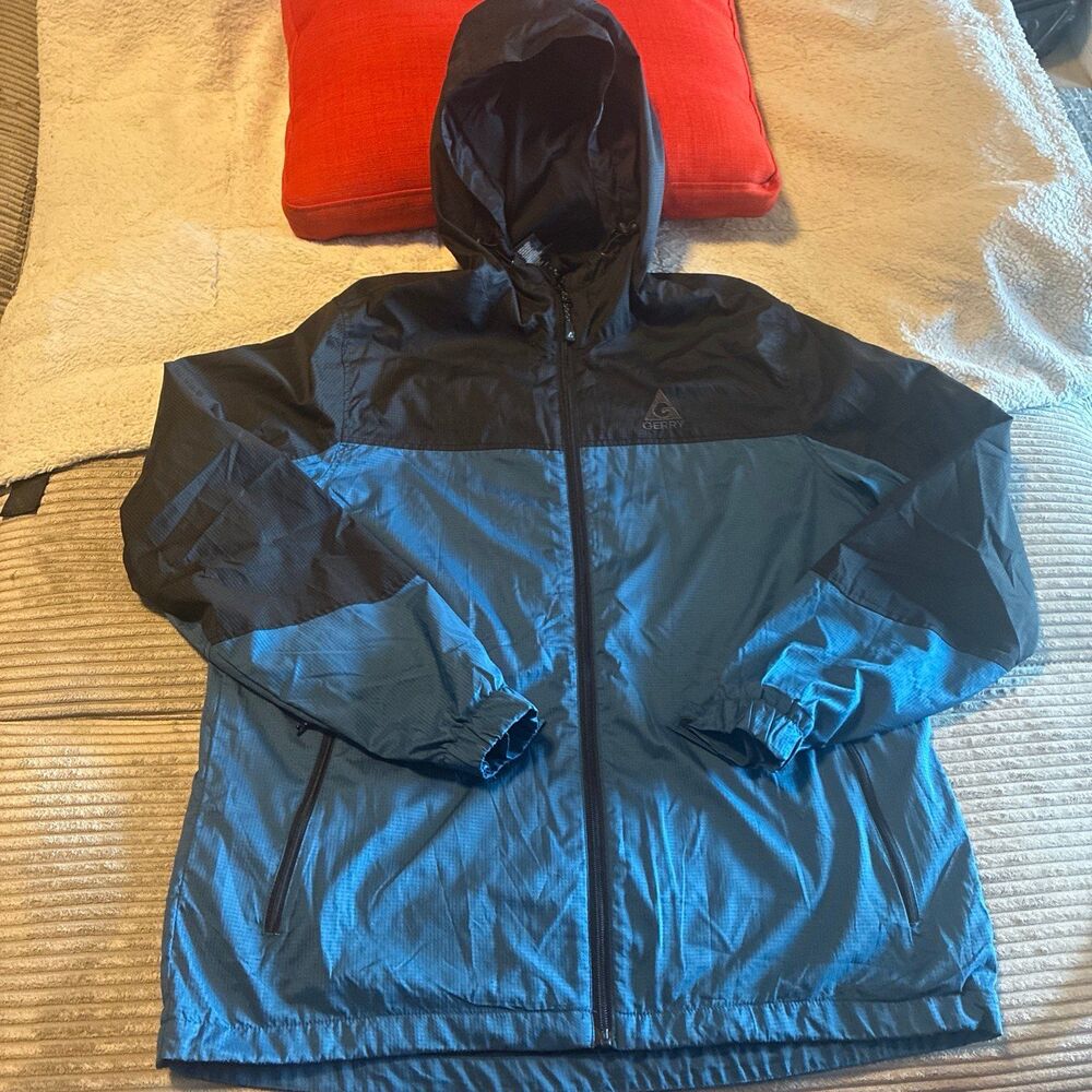 Gerry Large L  Rain Jacket/ Windbreaker  Black /Blue Hooded GC